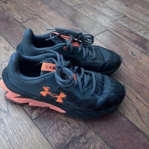 Under Armour Kids Black and Orange Sneakers